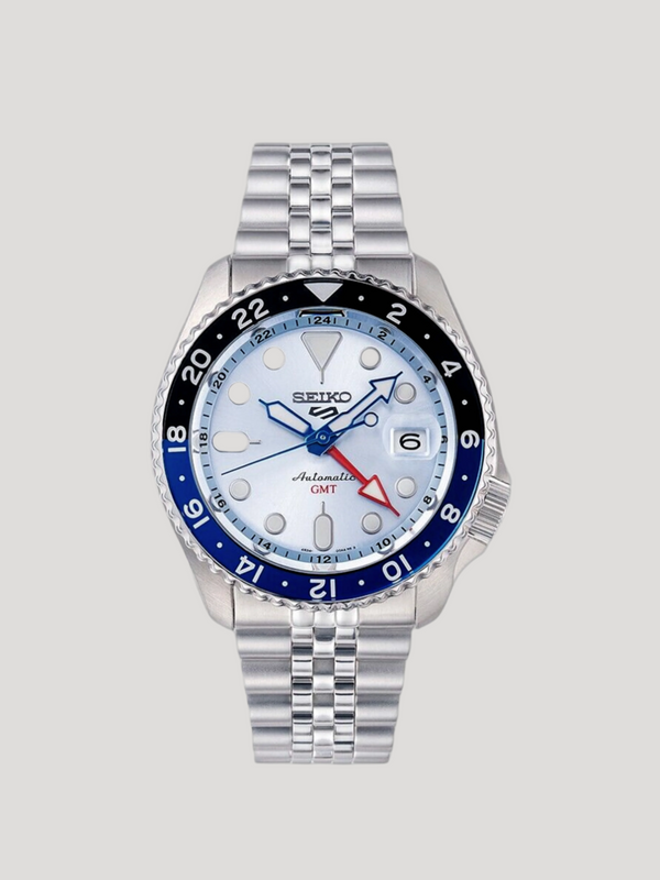 Seiko 5 Sports GMT SSK029K1 Limited Edition Ice blue