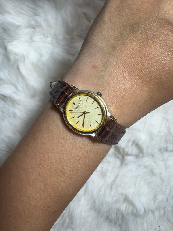 Vintage Seiko Gold Lady Watch