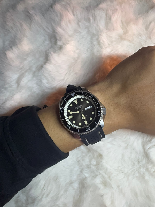 Seiko 5 Black Dial SRPD73K2