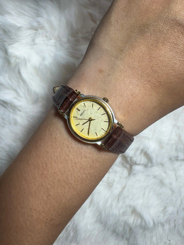 Vintage Seiko Gold Lady Watch