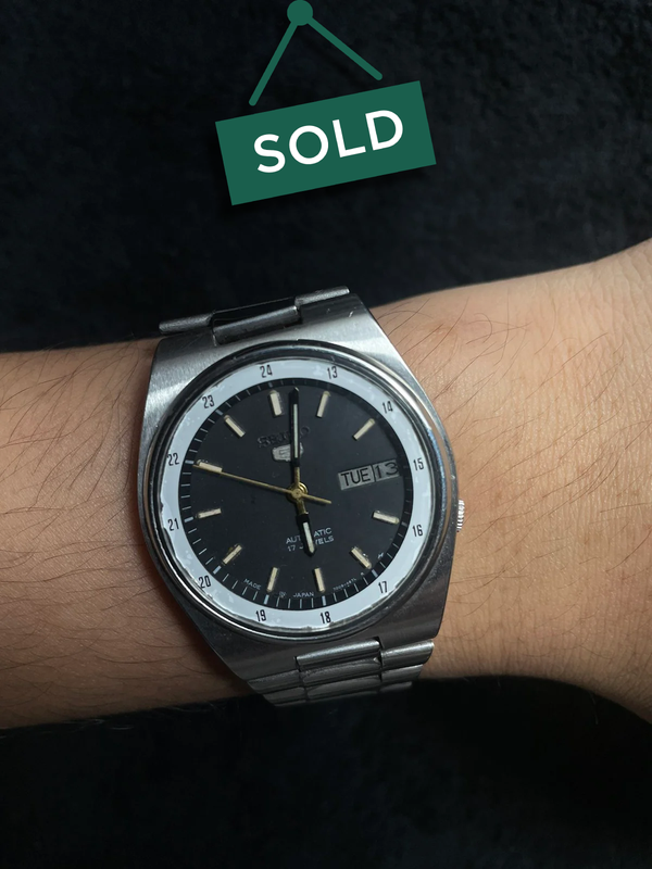 Seiko 5 Military Reverse Panda